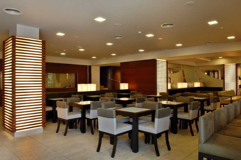 Ruleta Augustus Hotel Salou Bagian luar foto