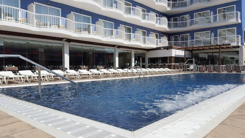 Ruleta Augustus Hotel Salou Bagian luar foto