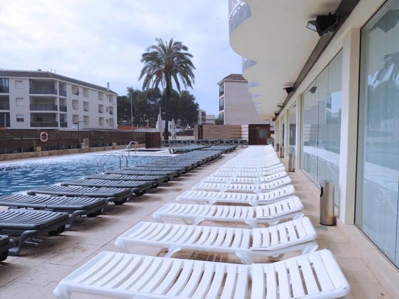 Ruleta Augustus Hotel Salou Bagian luar foto
